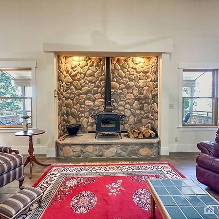 Vila Summit Pines Hideaway - Amazing Mountain Views! Duck Creek Village Exteriér fotografie